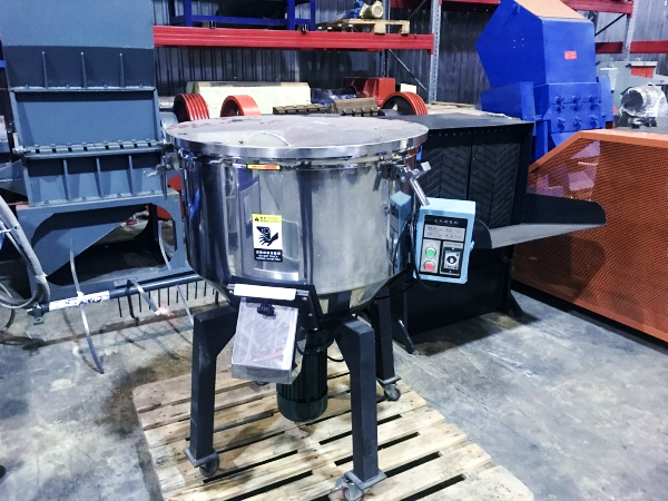 вертикальный смеситель для полимеров